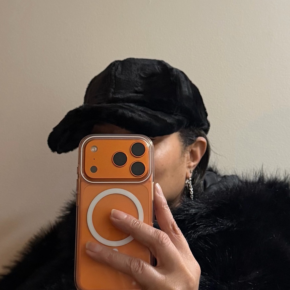 Private Label Black Faux Fur Trucker Hat
